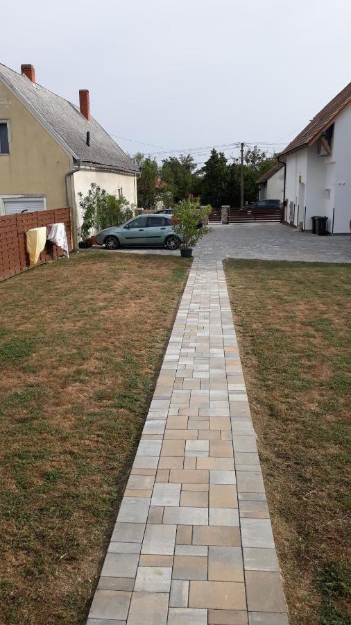 Zimmerferi Apartman Keszthely Apartment Bagian luar foto